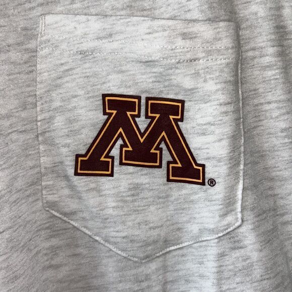 NEW Champion Minnesota Golden Gophers Tee - Picture 2 of 6